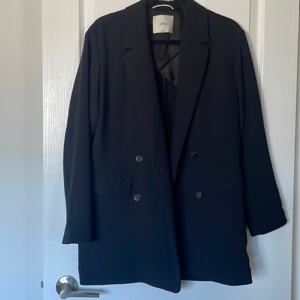 Wilfred Cherrelle Blazer in black